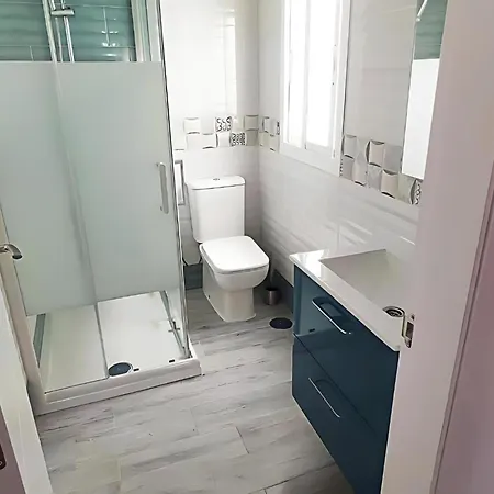 Nazareno: Ideal Familias Y Parejas, Cerca De La Playa En Conil - Es-180-230 Apartment *